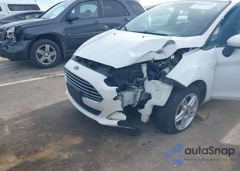 2019 Ford Fiesta Se z USA, uszkodzony, nr VIN 3FADP4EJ8KM146996